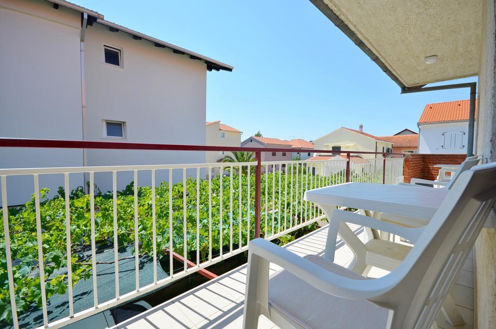 Apartments Branko Водице Экстерьер фото